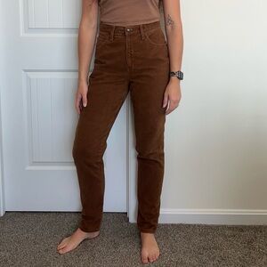 🩷2/$25 Express Women's High Rise Jeans in Brown